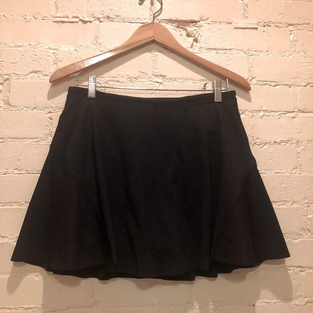 Athleta Tennis Skirt in Black